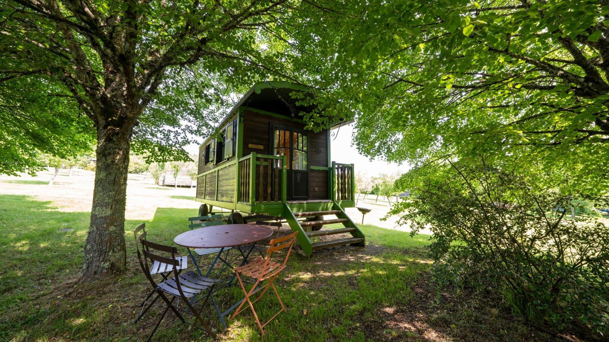 Le Village Des Monedieres Chamberet エクステリア 写真
